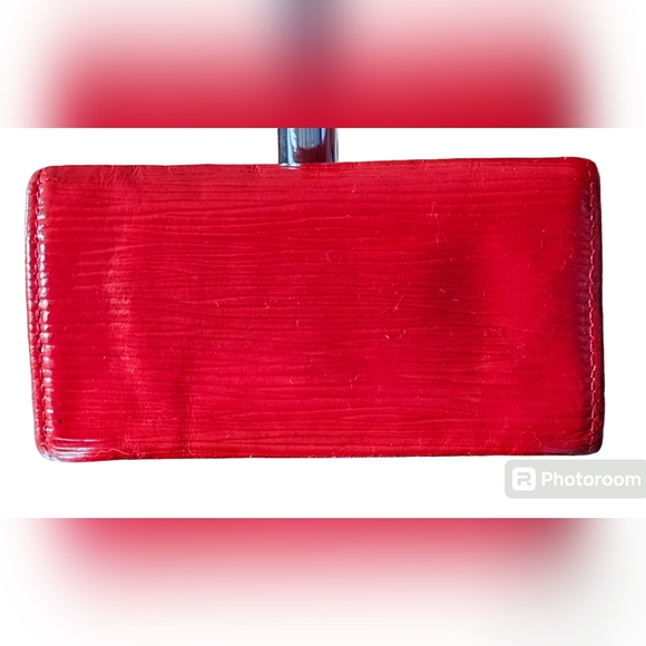 Louis Vuitton Epi Leather 2-key Holder - Picture 6 of 6